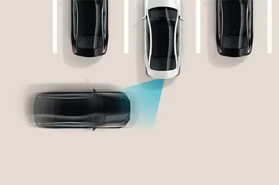 Khi lùi xe, nếu tiềm ẩn nguy hiểm va chạm phía hông xe từ bên trái hoặc bên phải, hệ thống sẽ đưa ra cảnh báo. Nếu sau tín hiệu cảnh báo, nguy hiểm gia tăng, hệ thống sẽ hỗ trợ phanh . Khi lùi xe, nếu tiềm ẩn nguy hiểm va chạm phía hông xe từ bên trái hoặc bên phải, hệ thống sẽ đưa ra cảnh báo. Nếu sau tín hiệu cảnh báo, nguy hiểm gia tăng, hệ thống sẽ hỗ trợ phanh .