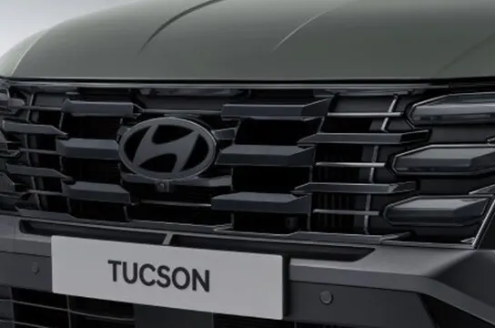 Lưới tản nhiệt Chrome màu tối 