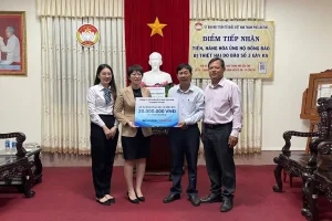 Ủng hộ đồng bào miền Bắc chịu ảnh hưởng bão số 3 (Yagi)